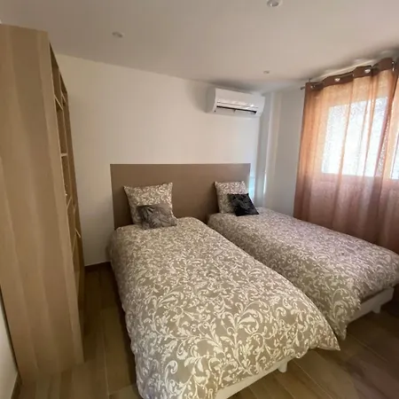 Apartmán Chic & Cozy 2 , Climatisee , Renove Au Calme Balaruc-les-Bains