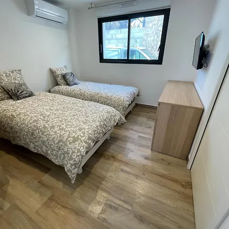 Chic & Cozy 2 , Climatisee , Renove Au Calme Apartmán Balaruc-les-Bains