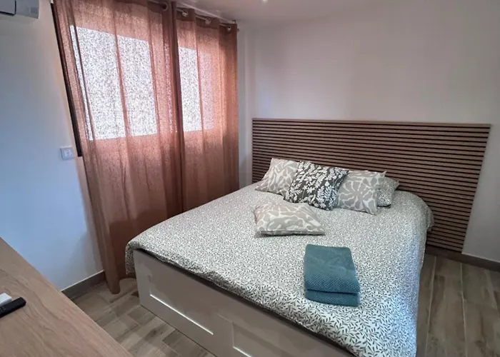 Chic & Cozy 2 , Climatisee , Renove Au Calme Apartmán