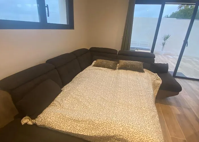 Chic & Cozy 2 , Climatisee , Renove Au Calme *